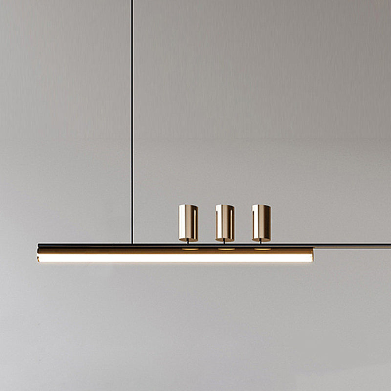 Freyza | Suspension noire – Cuisine moderne, salle à manger