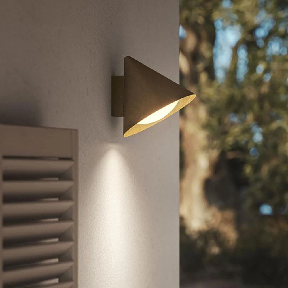 Freyza | Applique murale extérieure noir et or – Éclairage moderne pour jardin, porche et extérieur
