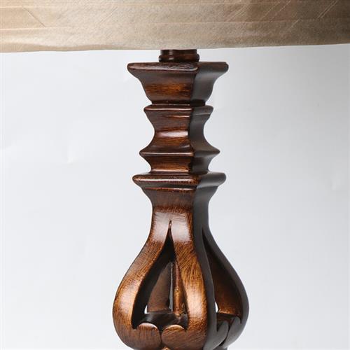 Freyza | Lampadaire en résine et tissu – Salon ou chambre au style vintage