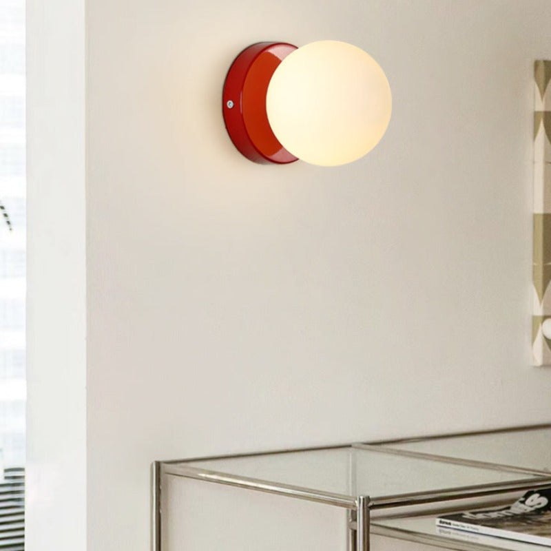 Freyza | Rote Wandleuchte für Innenräume – Schlafzimmer, Wohnzimmer
