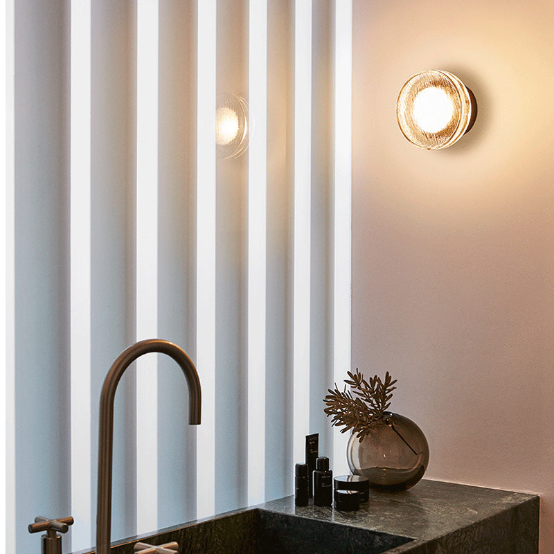 Freyza | Applique murale extérieure en verre – Extérieur moderne pour jardin et porche