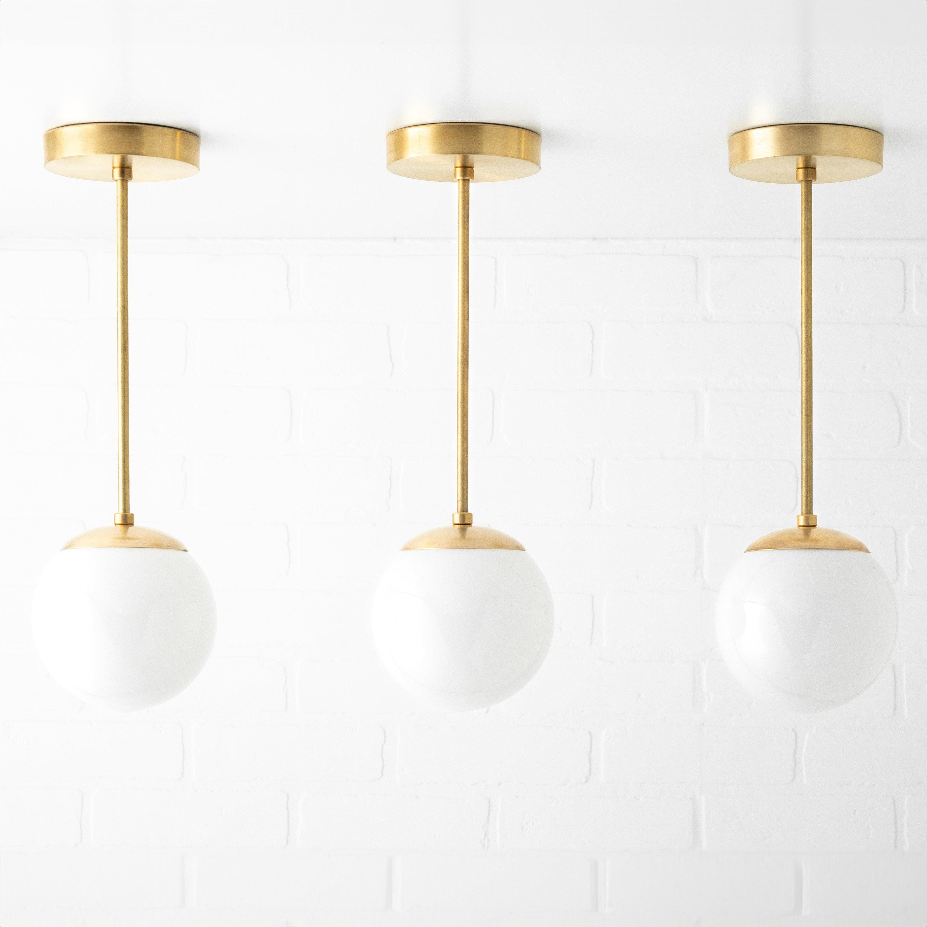 Freyza | Weiße Glas-Pendelleuchte – Küche Esszimmer