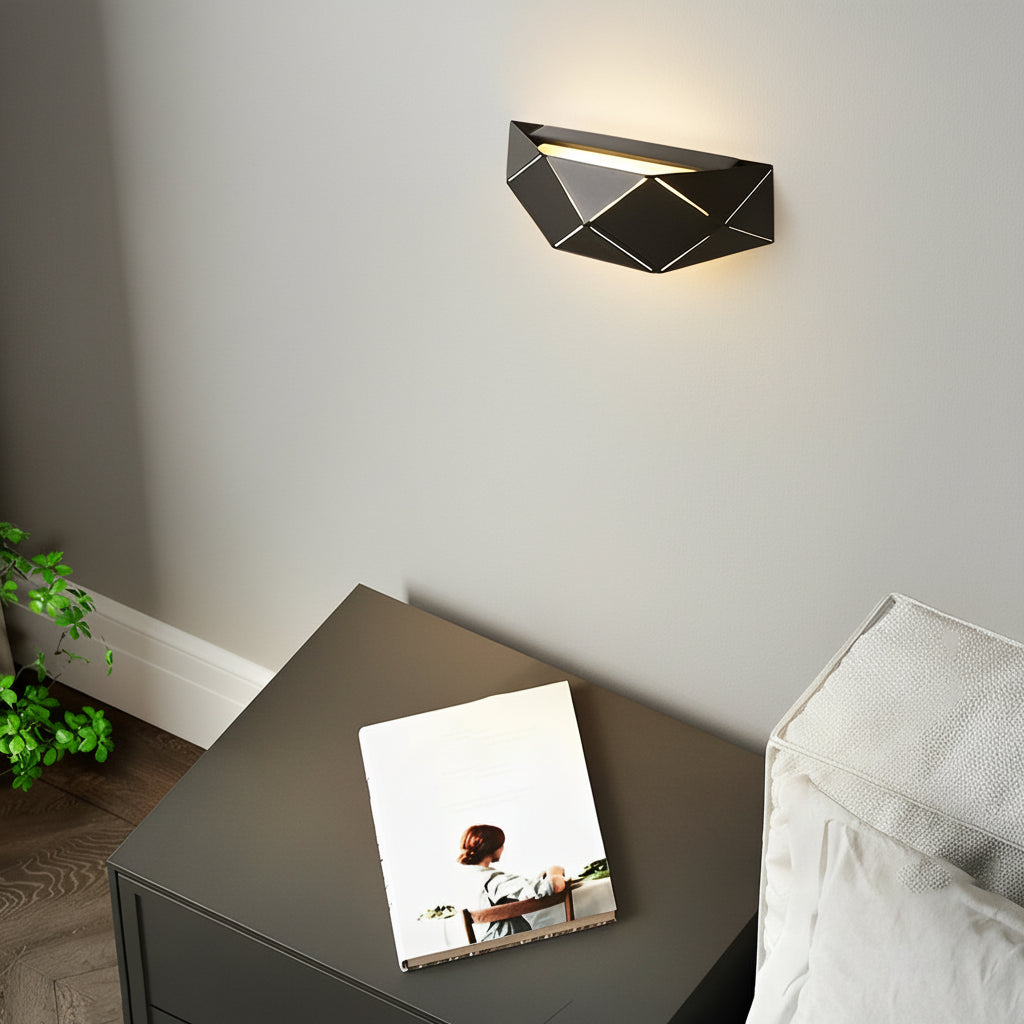 Freyza - LED Wall Sconce Light – Modern Minimalist Geometric Iron Acrylic (25x9cm / 9.8x3.5in)