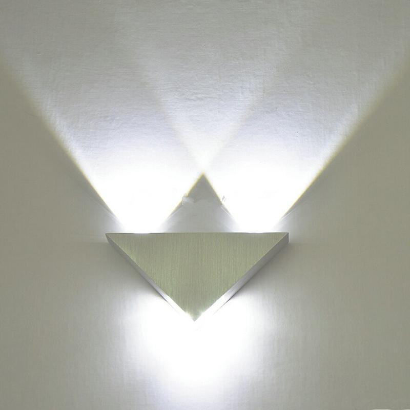 Freyza - Modern LED Triangle Wall Lamp