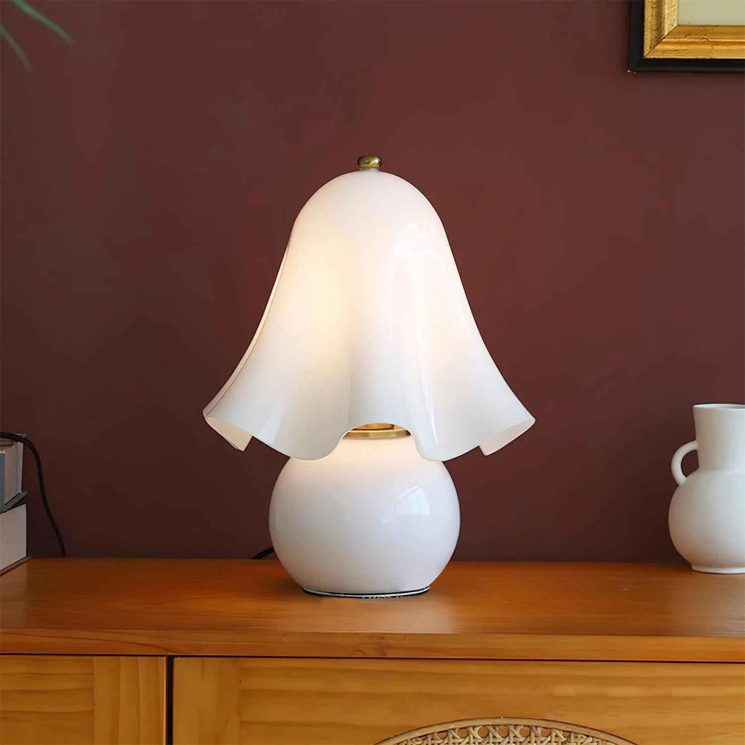 Luminara | Elegant Minimalist Table Lamp with Ambient Glow 2