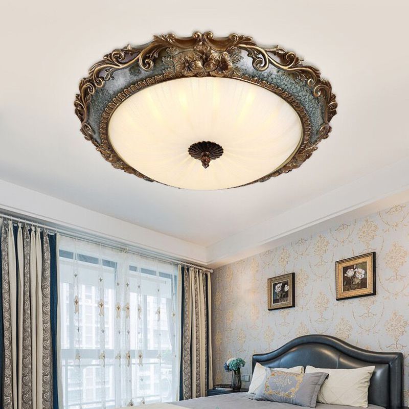 Freyza | Plafonnier à ras de plafond en résine et laiton – Chambre, couloir, cuisine