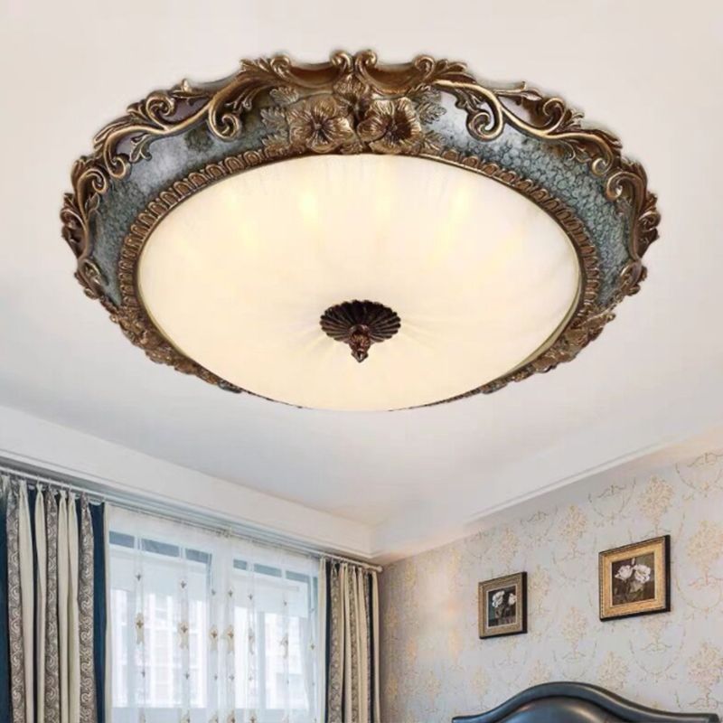 Freyza | Plafonnier à ras de plafond en résine et laiton – Chambre, couloir, cuisine
