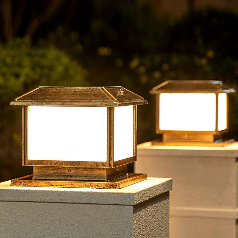 Freyza | Black Bronze Outdoor Light – Vintage Garden Exterior Patio