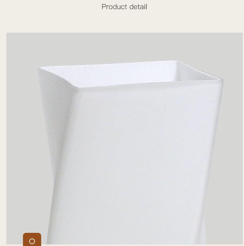 Freyza - Lull - Modern Twist Desk Lamp