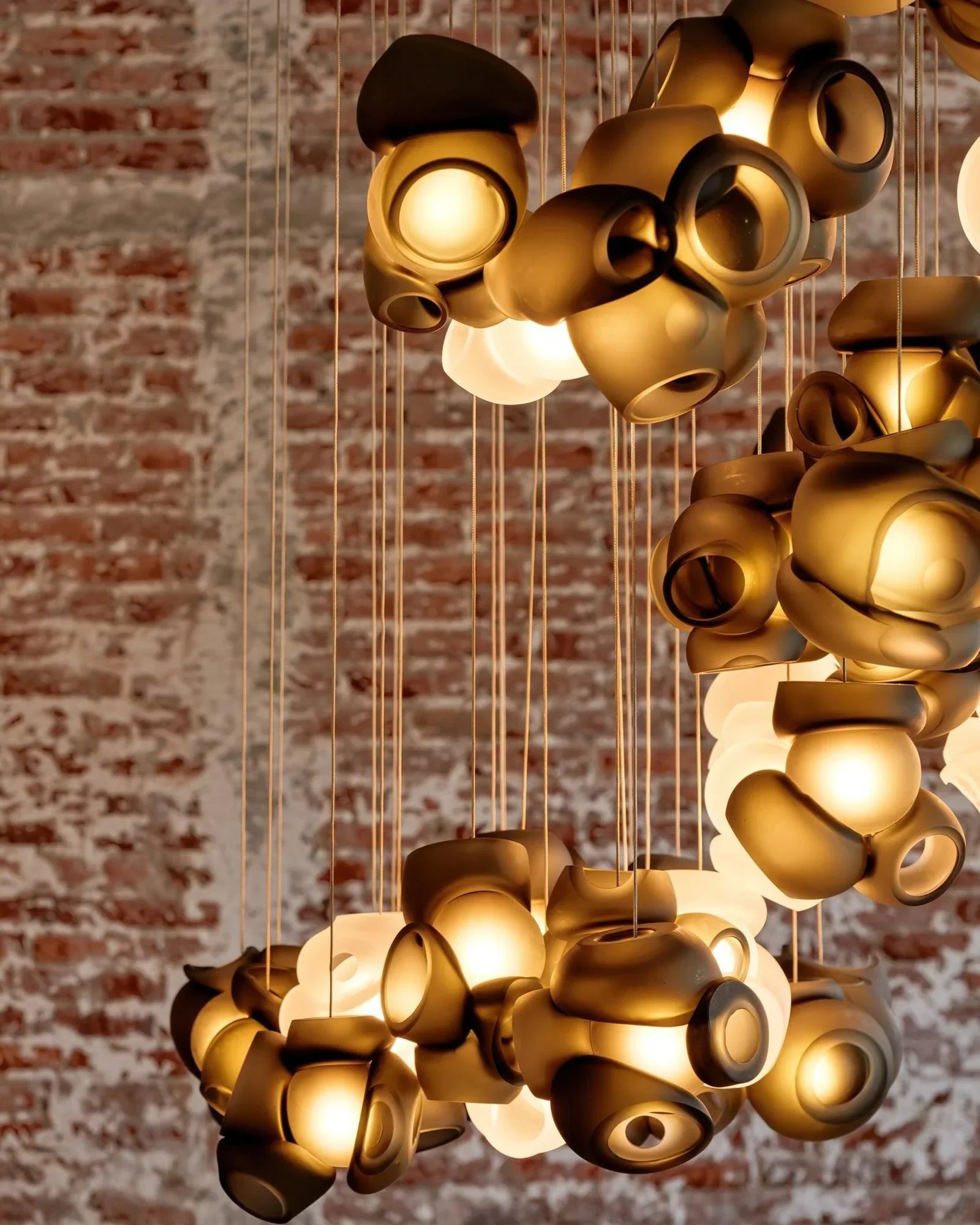 Freyza - Bubbles Cluster Pendant Light