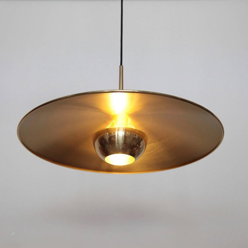 Freyza | Suspension dorée minimaliste en métal Pyra – Cuisine et salle à manger minimalistes