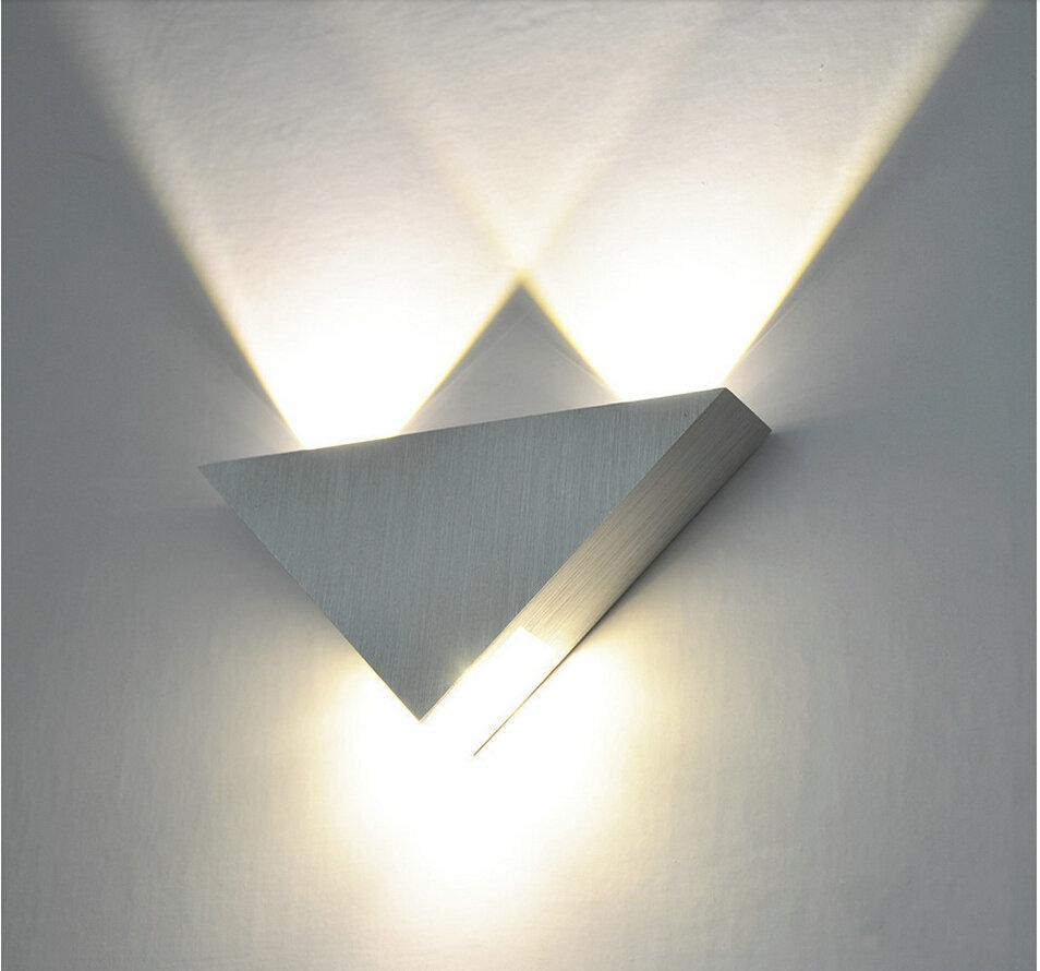 Freyza - Modern LED Triangle Wall Lamp