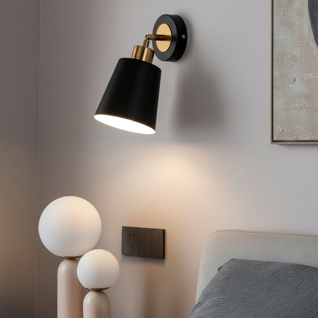 Freyza - LED Wall Sconce – 3-Step Dimming Nordic Adjustable Black Iron (13x18cm)