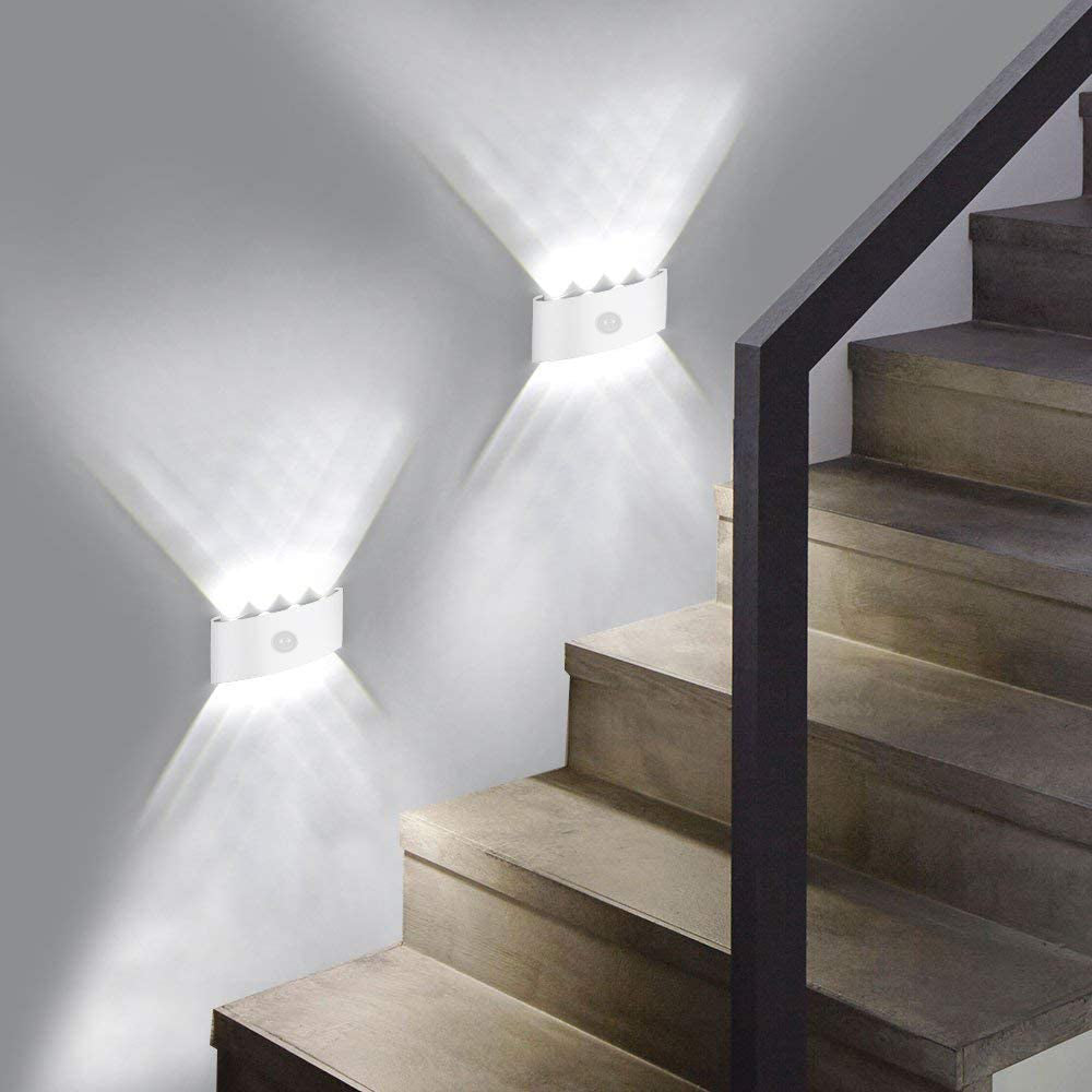 Freyza | Applique murale extérieure noire et blanche – Éclairage moderne pour jardin, porche et extérieur