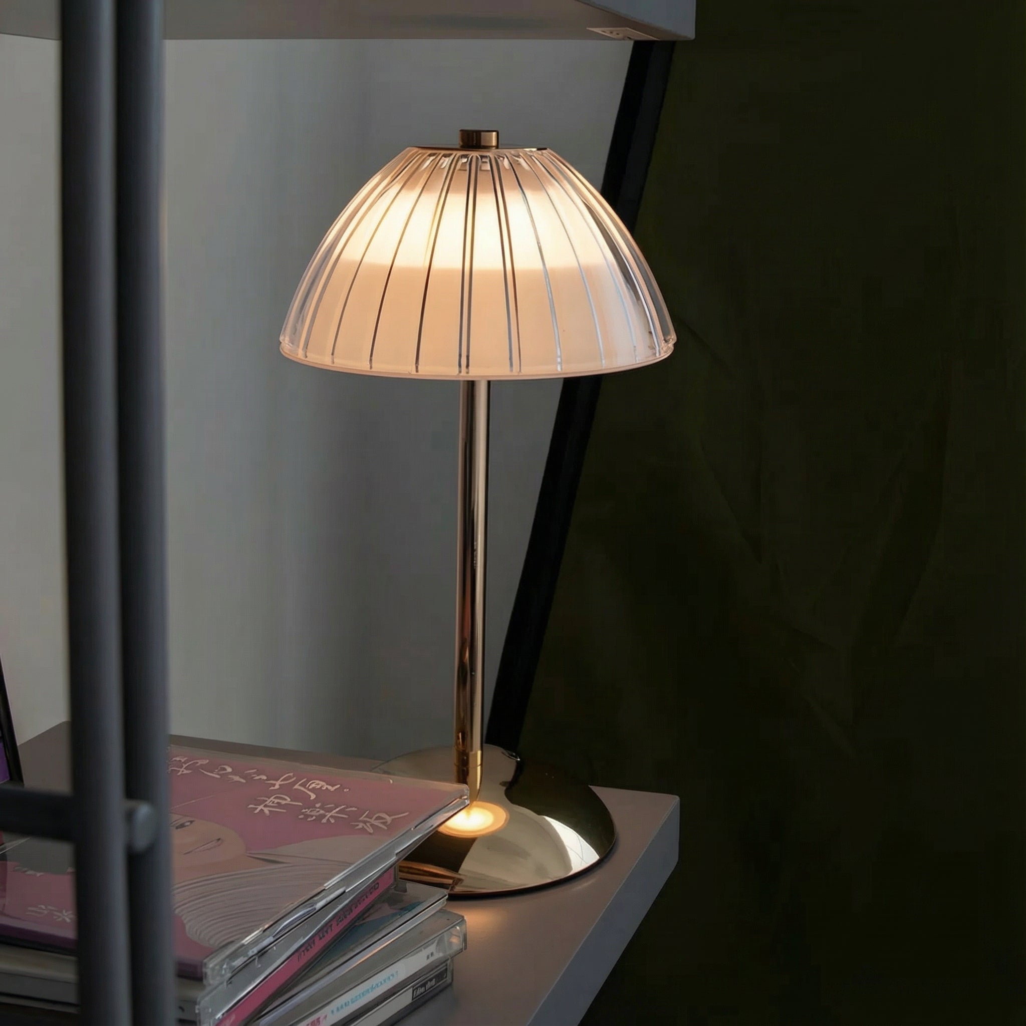 Freyza - Cordless LED Table Lamp – Brushed Brass Metal, Battery Operated Dimmable Bedside Light 30cm