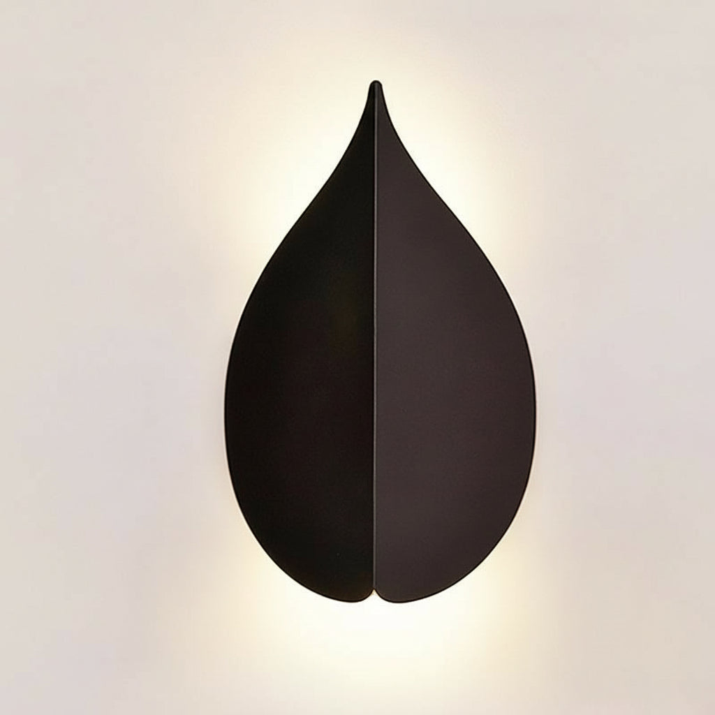 Freyza - LED Wall Sconce – Leaf Shaped Geometric Iron Acrylic Black White (Integrated LED & 15x25cm)