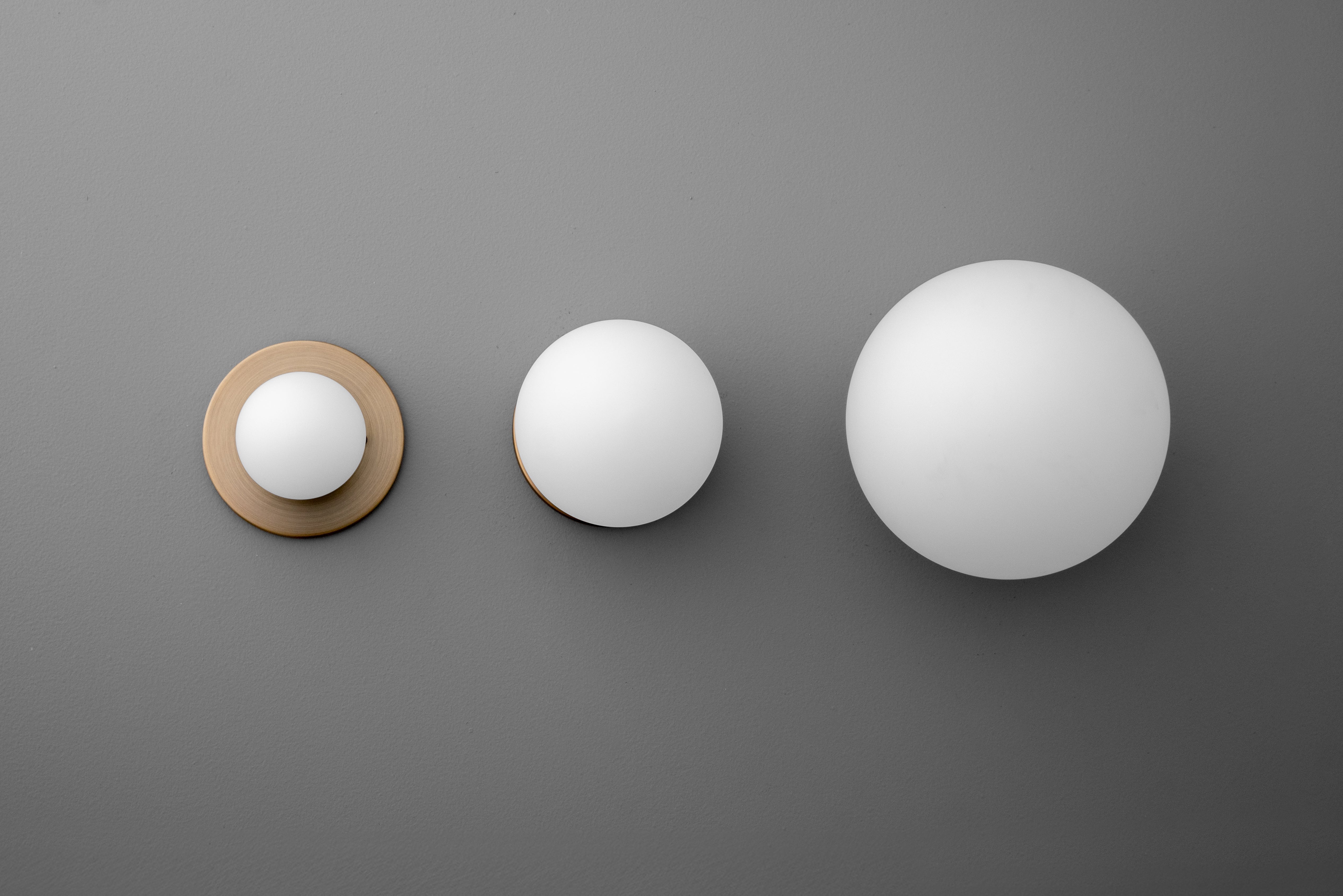 Freyza | Brass Glass Wall Light – Bedroom Hallway