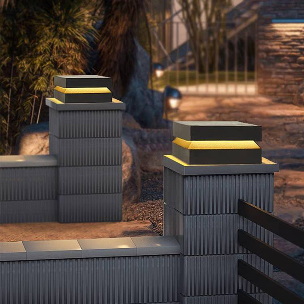 Freyza | Axion moderne konkave schwarze Außenleuchte – moderner Garten- und Terrassenbereich