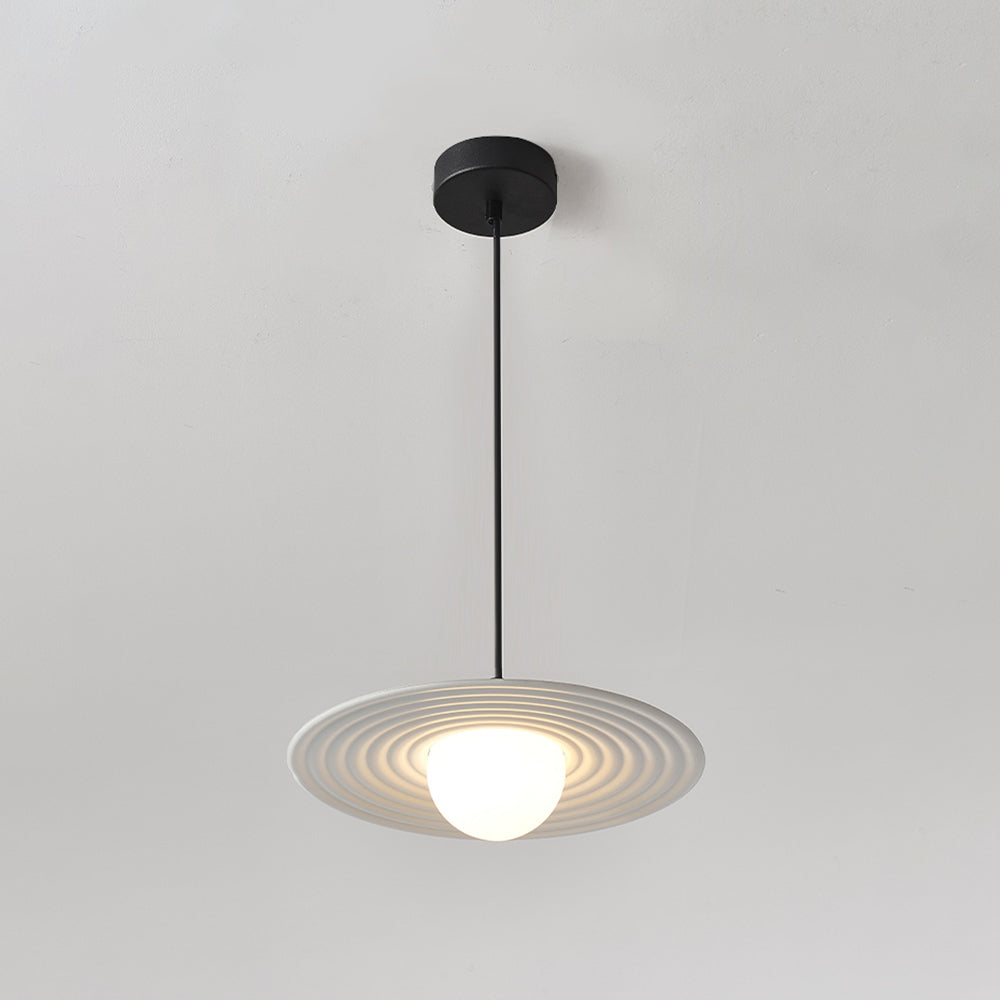 Freyza | Suspension noire et blanche – Cuisine et salle à manger minimalistes