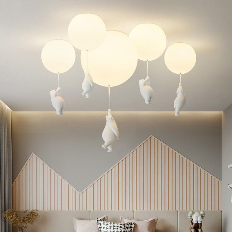 Freyza | Plafonnier à montage affleurant en forme d’ours avec ballon – chambre, couloir, cuisine