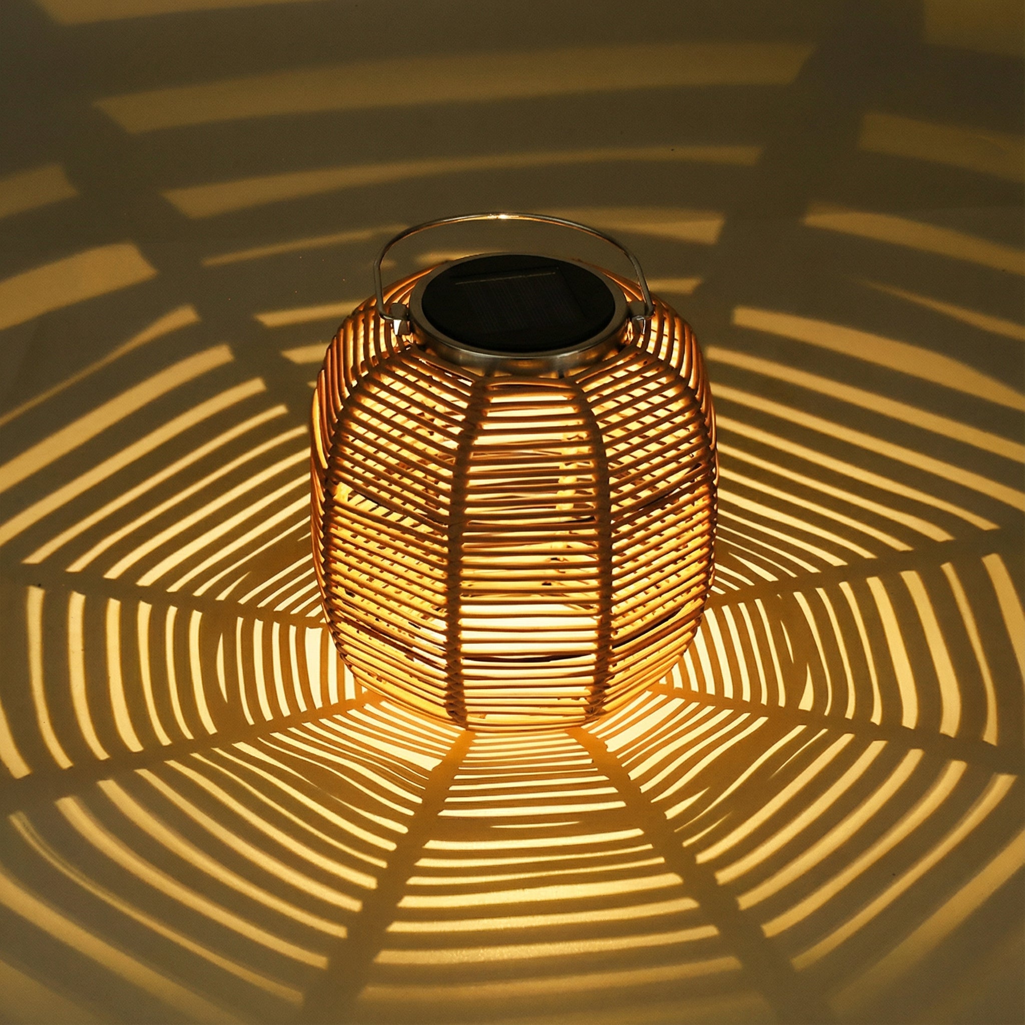 Freyza - Solar Lantern Garden Light Outdoor Waterproof LED Rattan 18cm