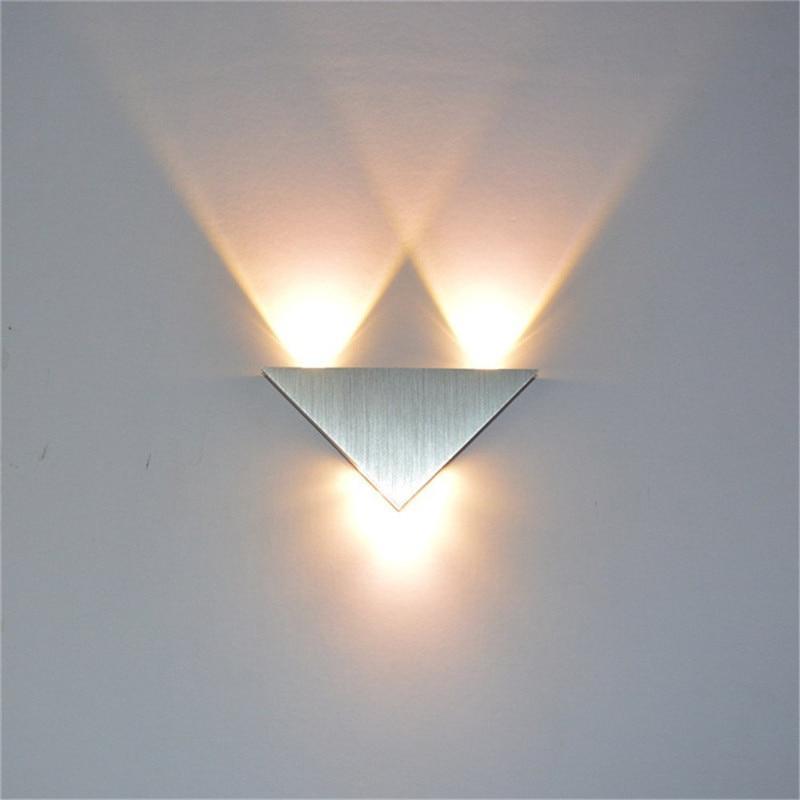 Freyza - Modern LED Triangle Wall Lamp