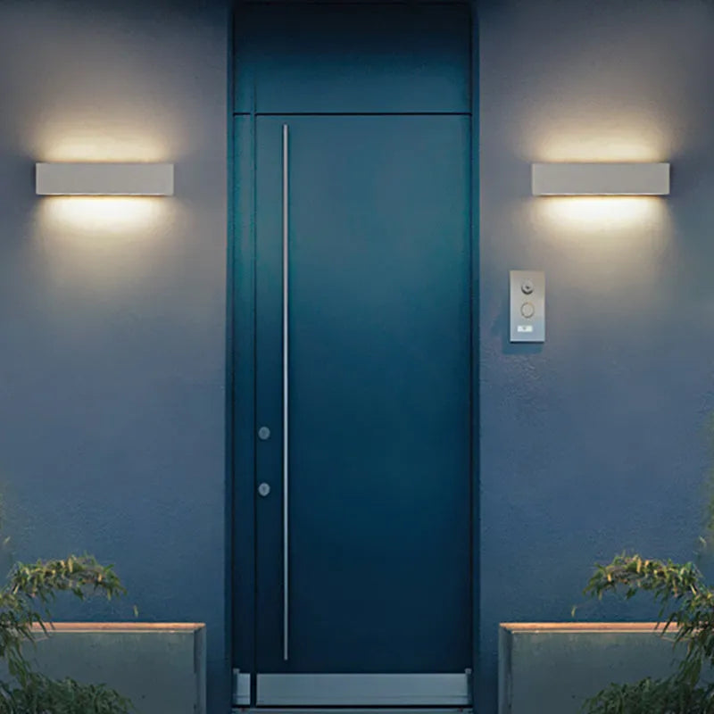 Freyza | Fyra applique murale extérieure LED noire et blanche – jardin, porche, extérieur