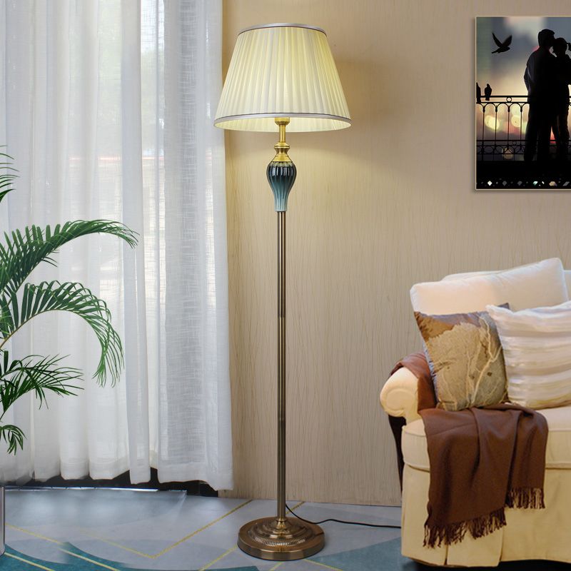 Freyza | Lampadaire en tissu à éclairage multiple – Salon Chambre à coucher
