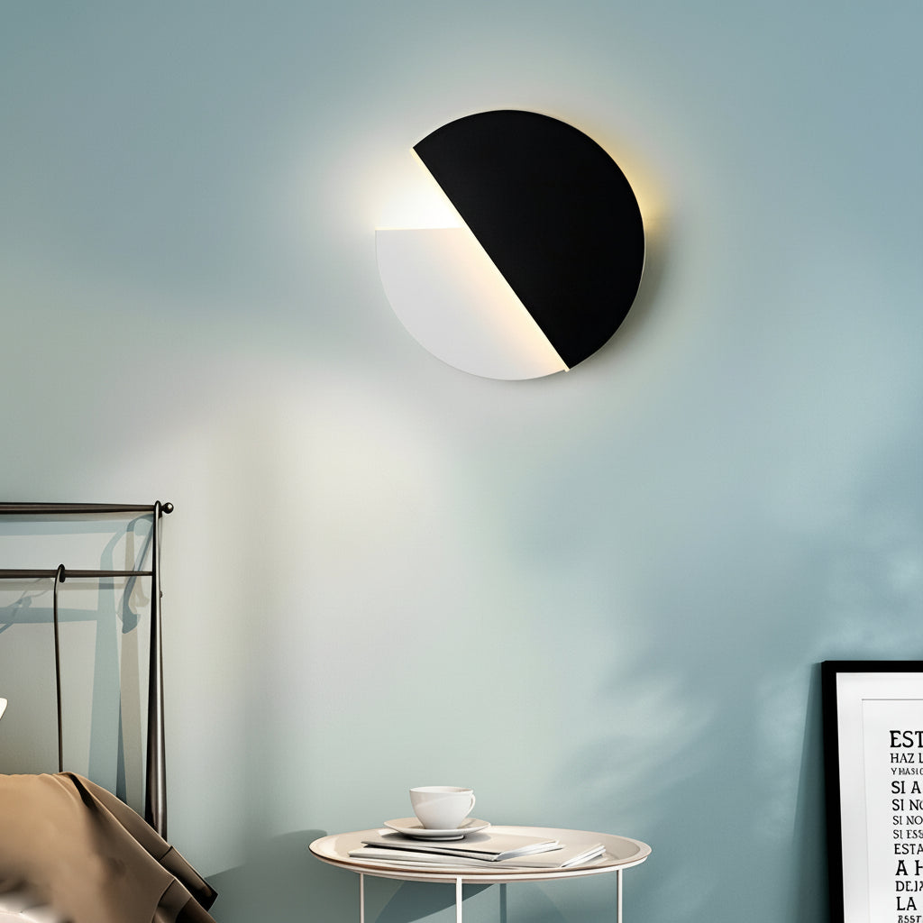 Freyza - LED Wall Sconce – Circular 350° Rotatable Black Acrylic (Integrated LED & 23cm)