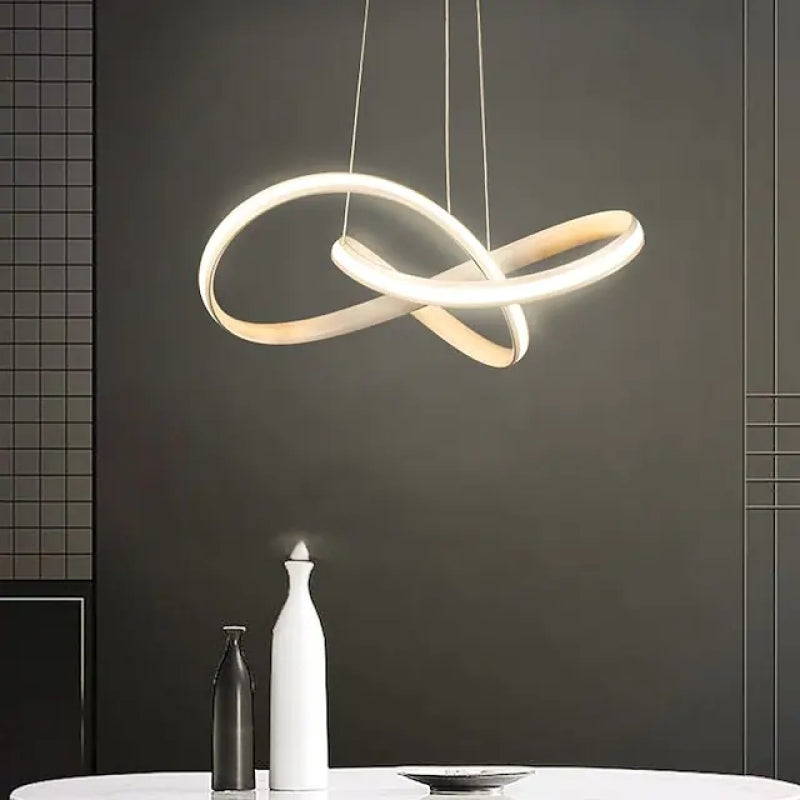 Freyza | Suspension noire et blanche – Cuisine moderne, salle à manger