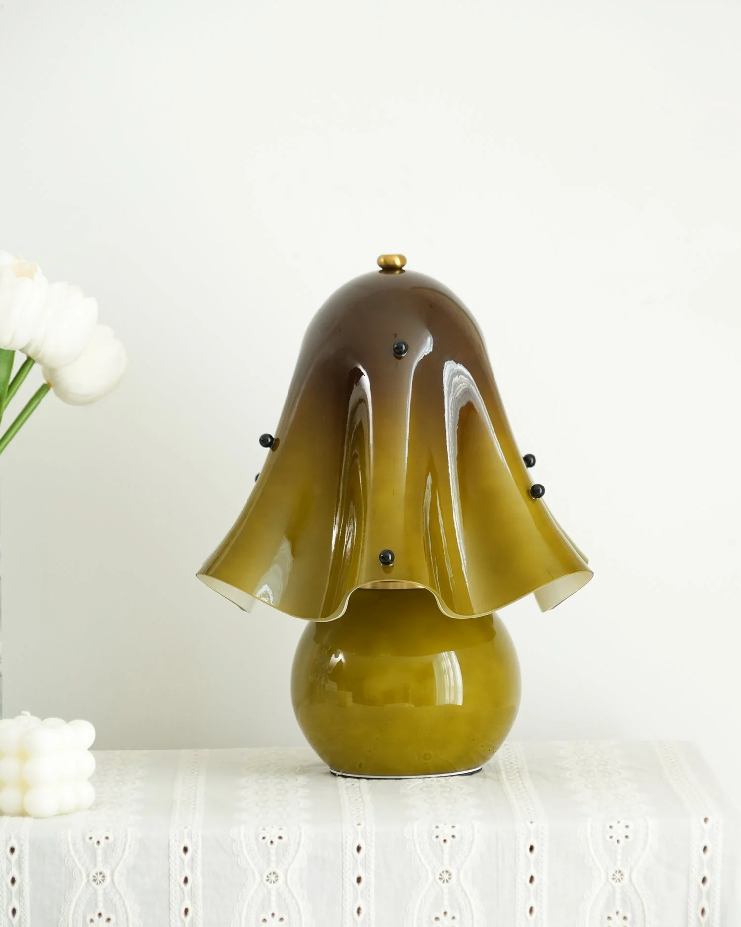 Luminara | Elegant Minimalist Table Lamp with Ambient Glow 7
