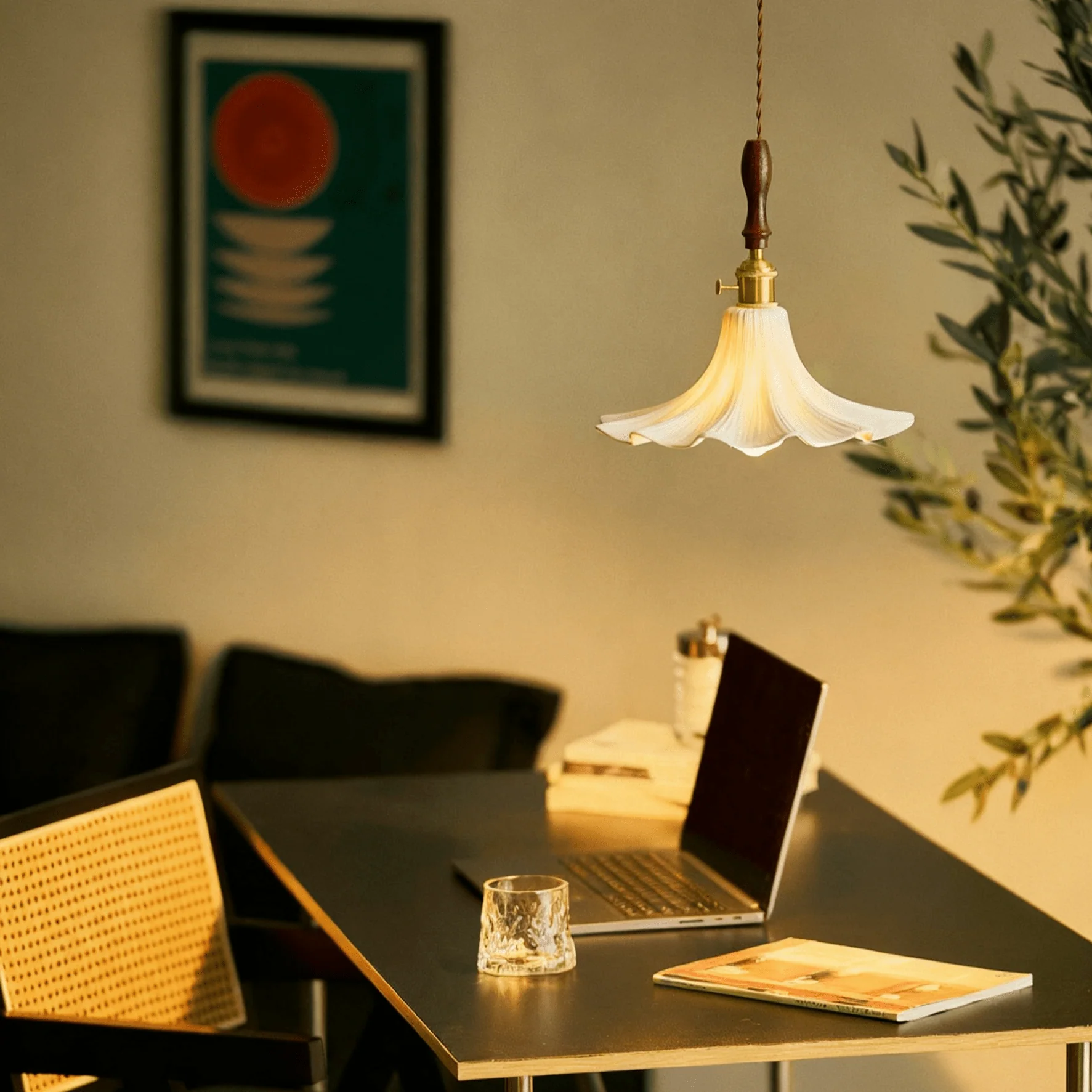 Freyza - Bloom Ceramic Pendant Light