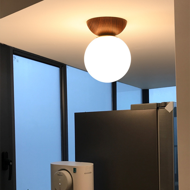 Freyza | Plafonnier affleurant en verre et bois – chambre, couloir, cuisine de style nordique