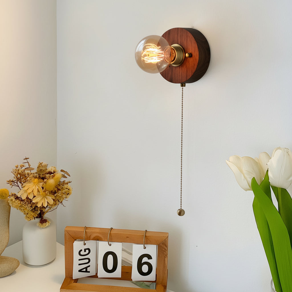 Freyza - Mid-Century Walnussholz Wandleuchte – Vintage Nachttisch-Wandlampe mit Zugkette (E27)