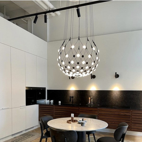 Freyza - Mesh Pendant Light