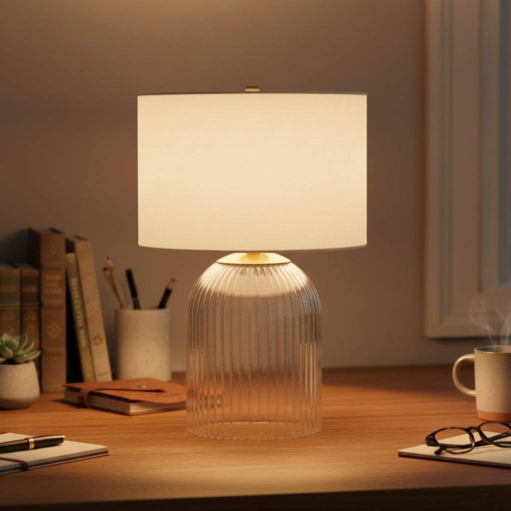 Freyza | Tischlampe aus Leinen und Glas – Nachttischlampe fürs Schlafzimmer