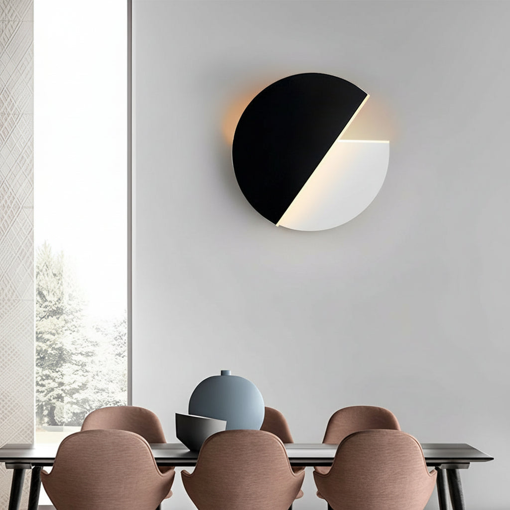 Freyza - LED Wall Sconce – Circular 350° Rotatable Black Acrylic (Integrated LED & 23cm)