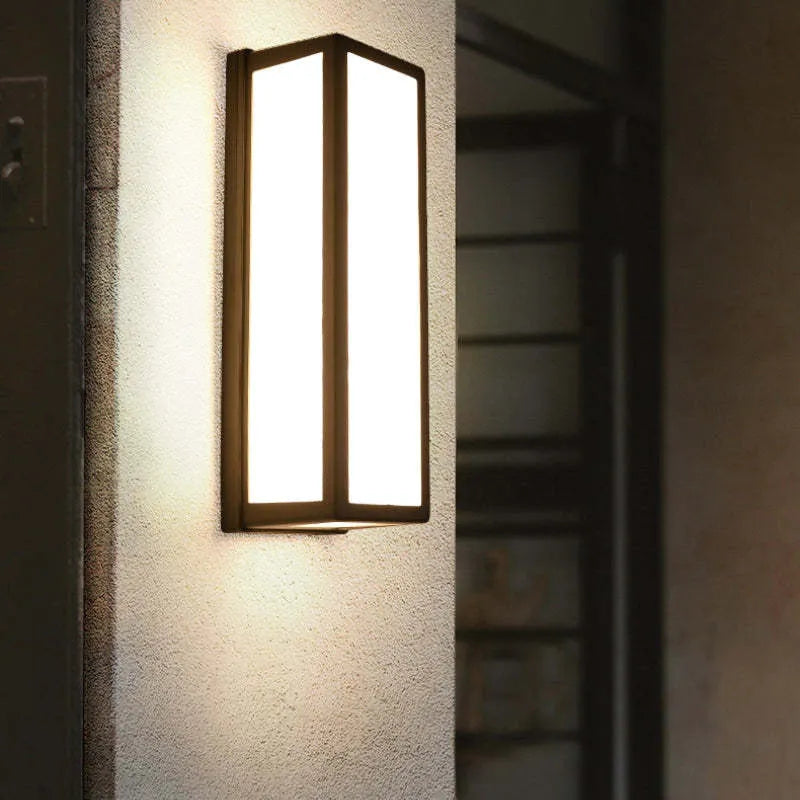 Freyza | Linae Modern Waterproof Black Outdoor Wall Light – Modern Garden Porch Exterior