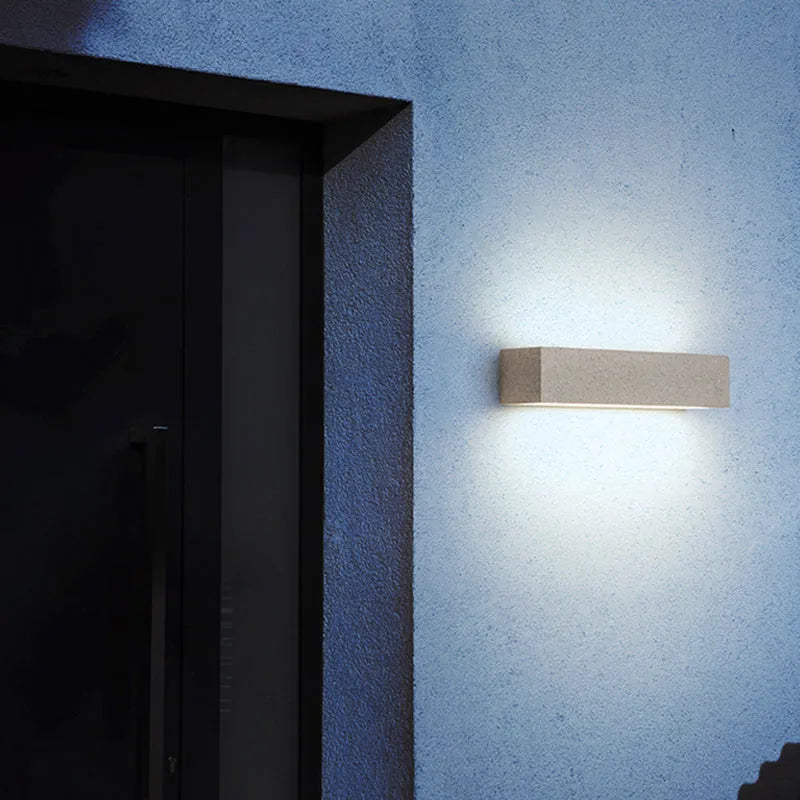 Freyza | Fyra applique murale extérieure LED noire et blanche – jardin, porche, extérieur