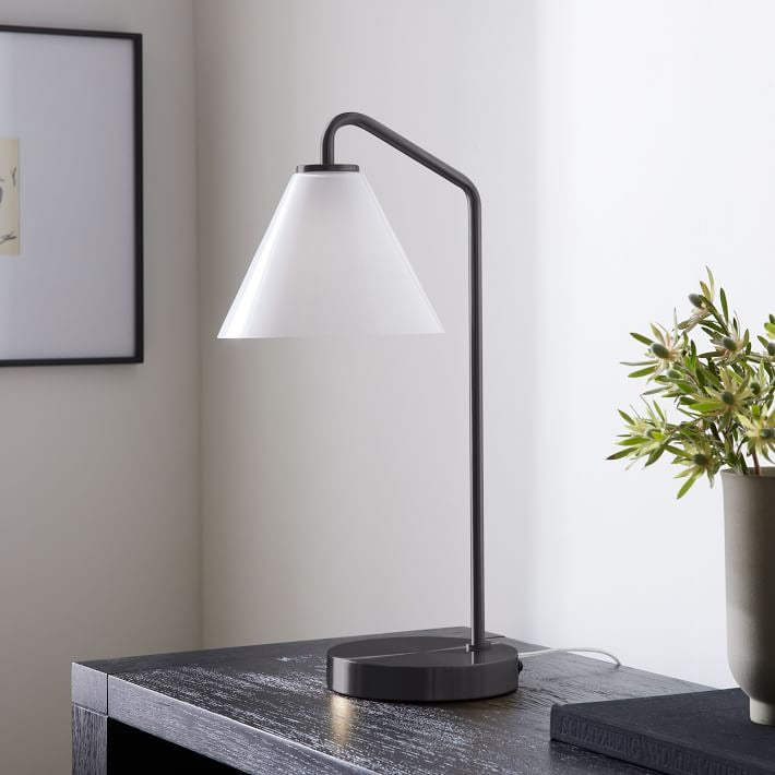 Freyza | Glas-Tischlampe – moderne Nachttischlampe fürs Schlafzimmer