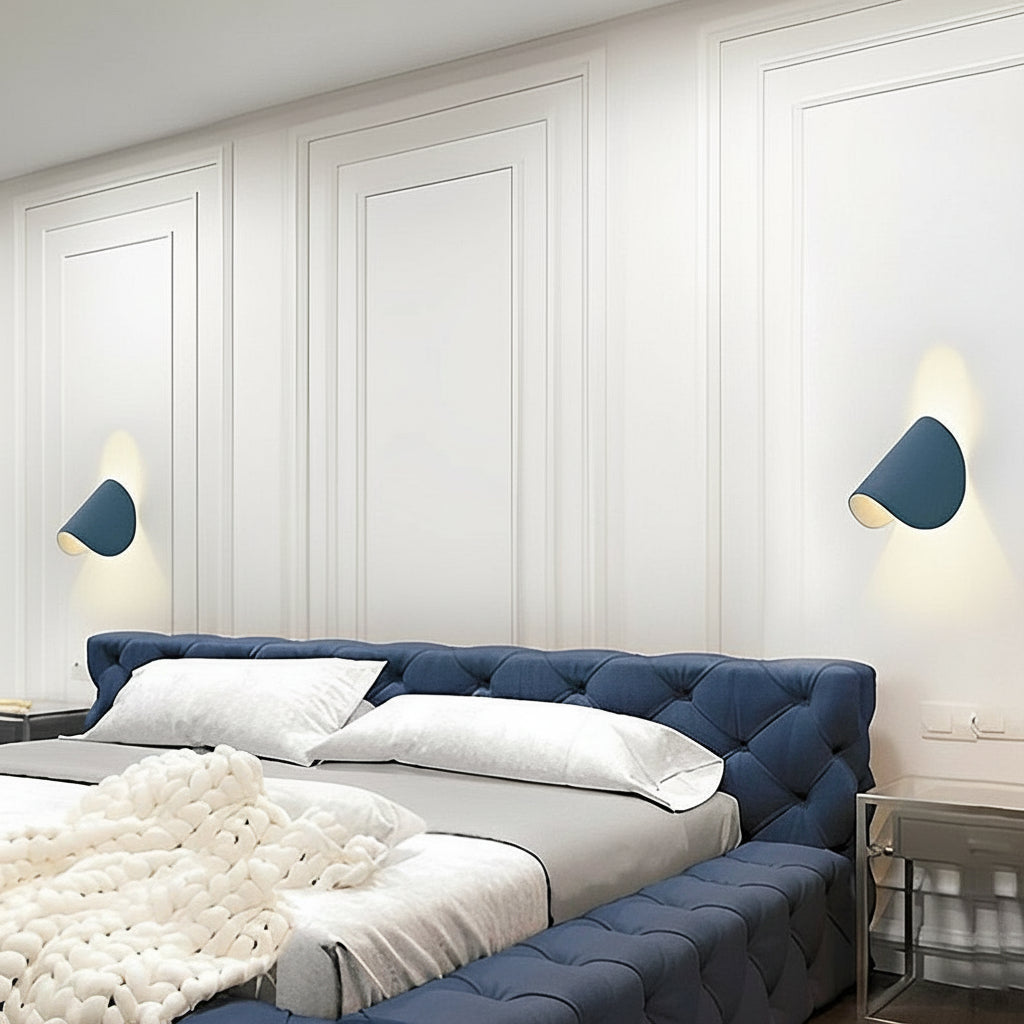 Freyza - LED Wall Sconce – Nordic Adjustable 180° Swivel Metal Iron (E27 E26 & 16x19cm)