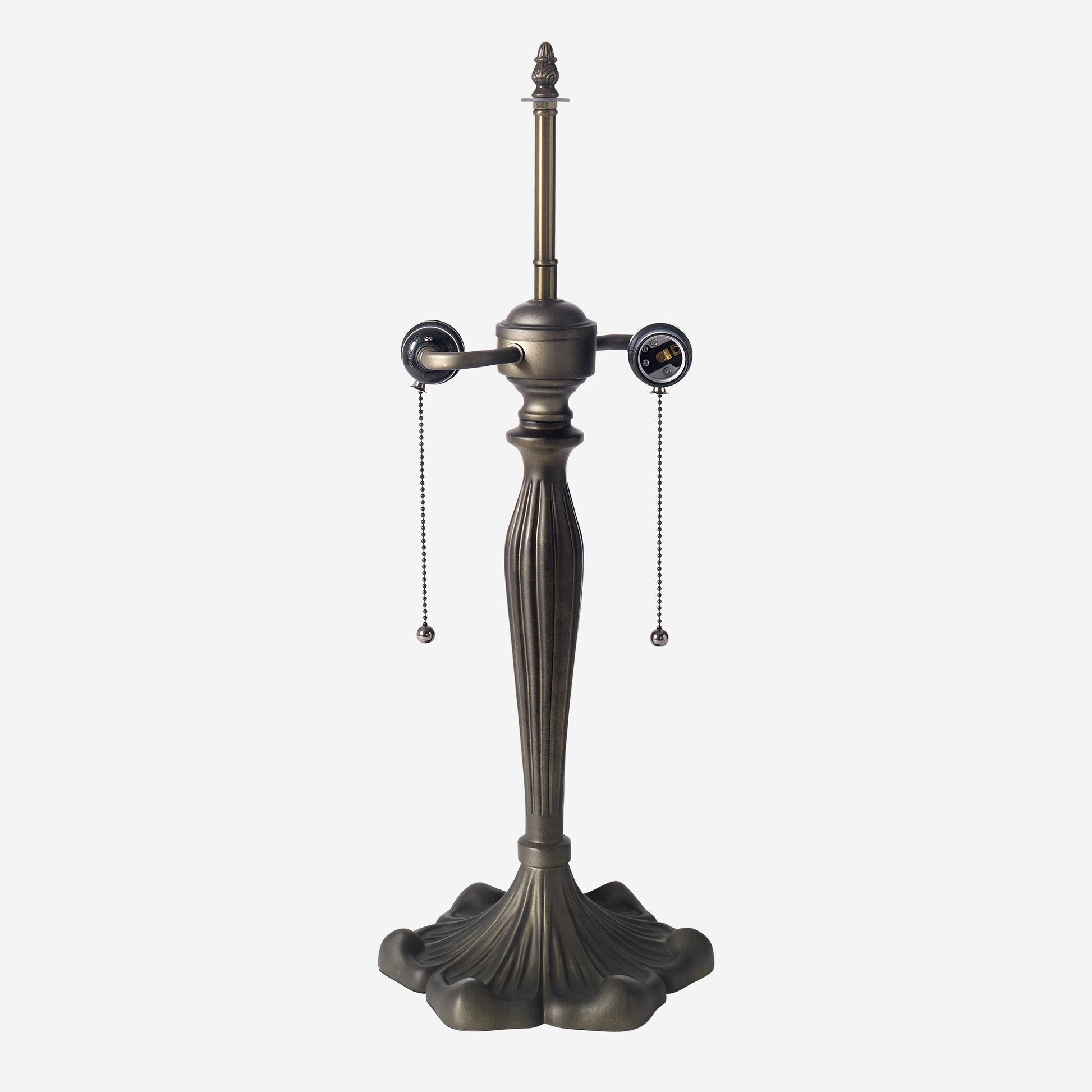 RoseGlass | Elegant Handcrafted Stained Glass Table Lamp 13