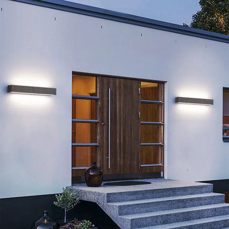 Freyza | Fyra applique murale extérieure LED noire et blanche – jardin, porche, extérieur