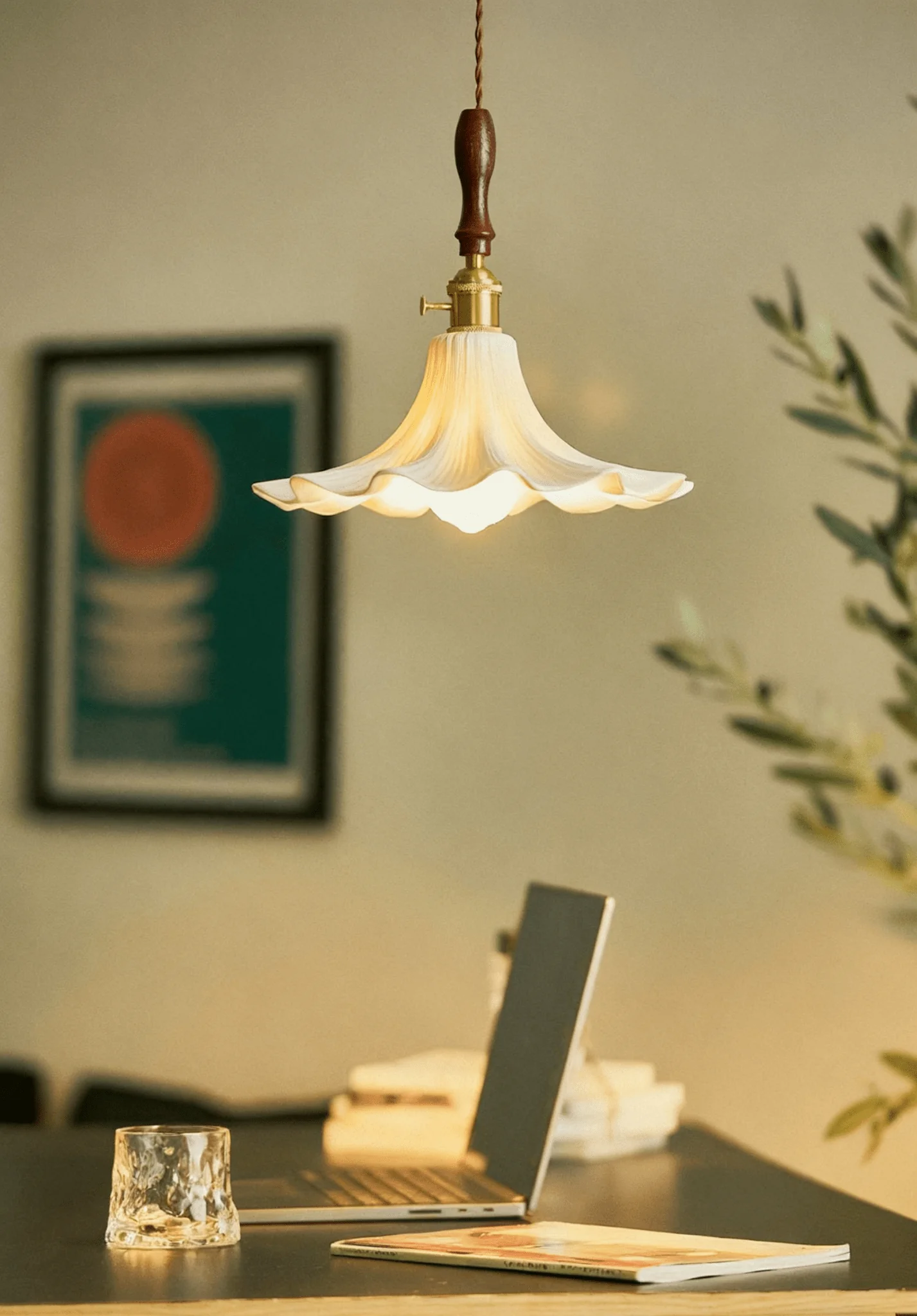 Freyza - Bloom Ceramic Pendant Light