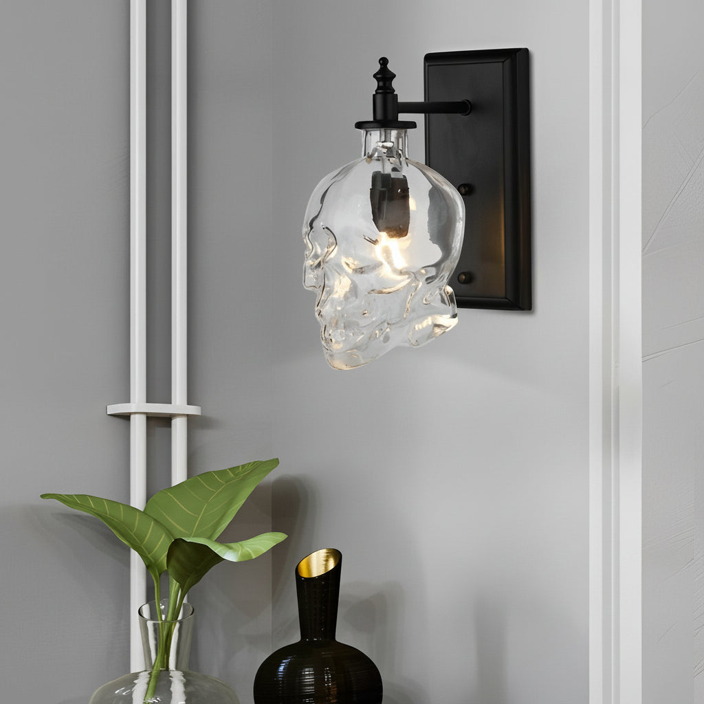 Freyza - Gothic Glass Skull Wall Sconce – Industrial Retro Iron Wall Lamp & Art Decor (E14)