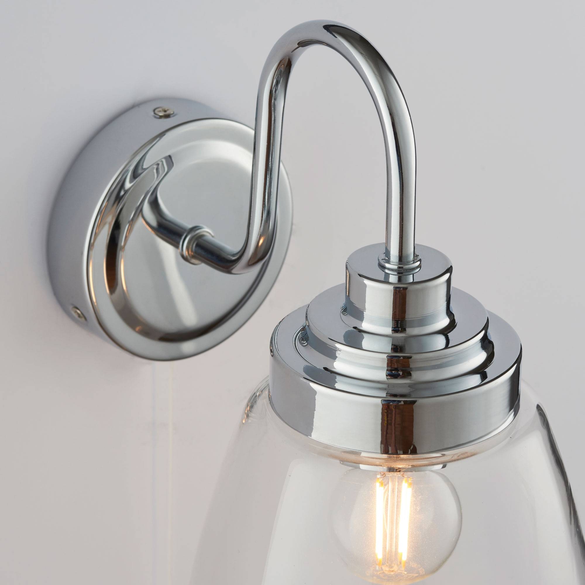 Freyza – IP44 Bathroom Wall Light | 27 cm Polished Chrome Sconce with Clear Glass Shade and E14 Bulb Fitting