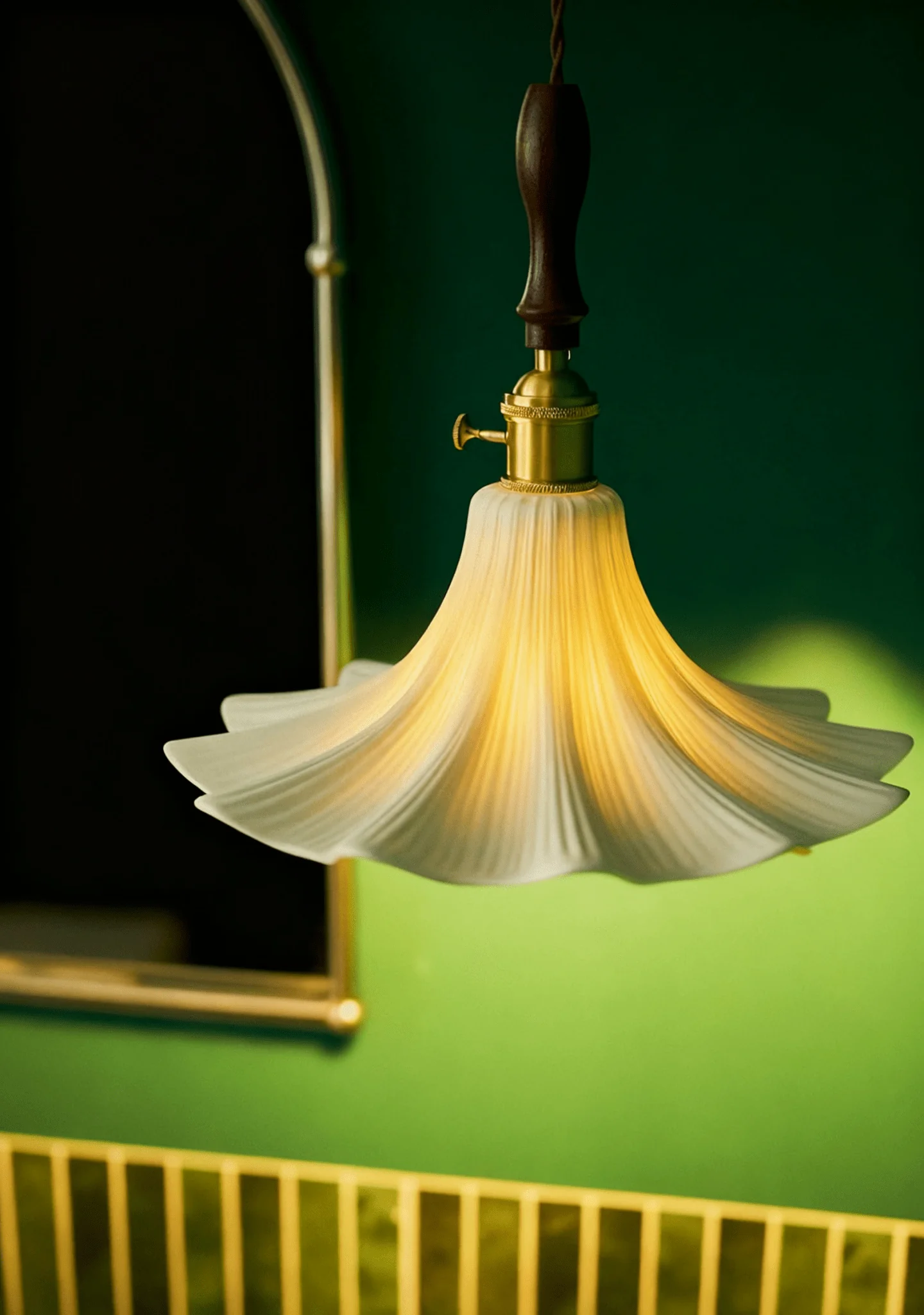 Freyza - Bloom Ceramic Pendant Light