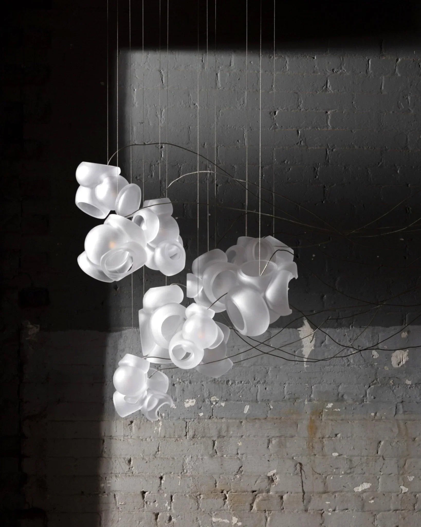 Freyza - Bubbles Cluster Pendant Light