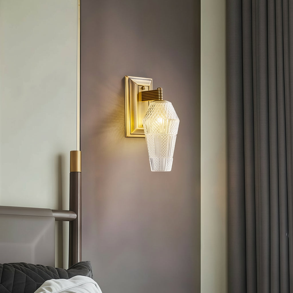 Freyza - LED Wall Sconce – French Retro Brass Textured Glass G9 (15x11x28cm)