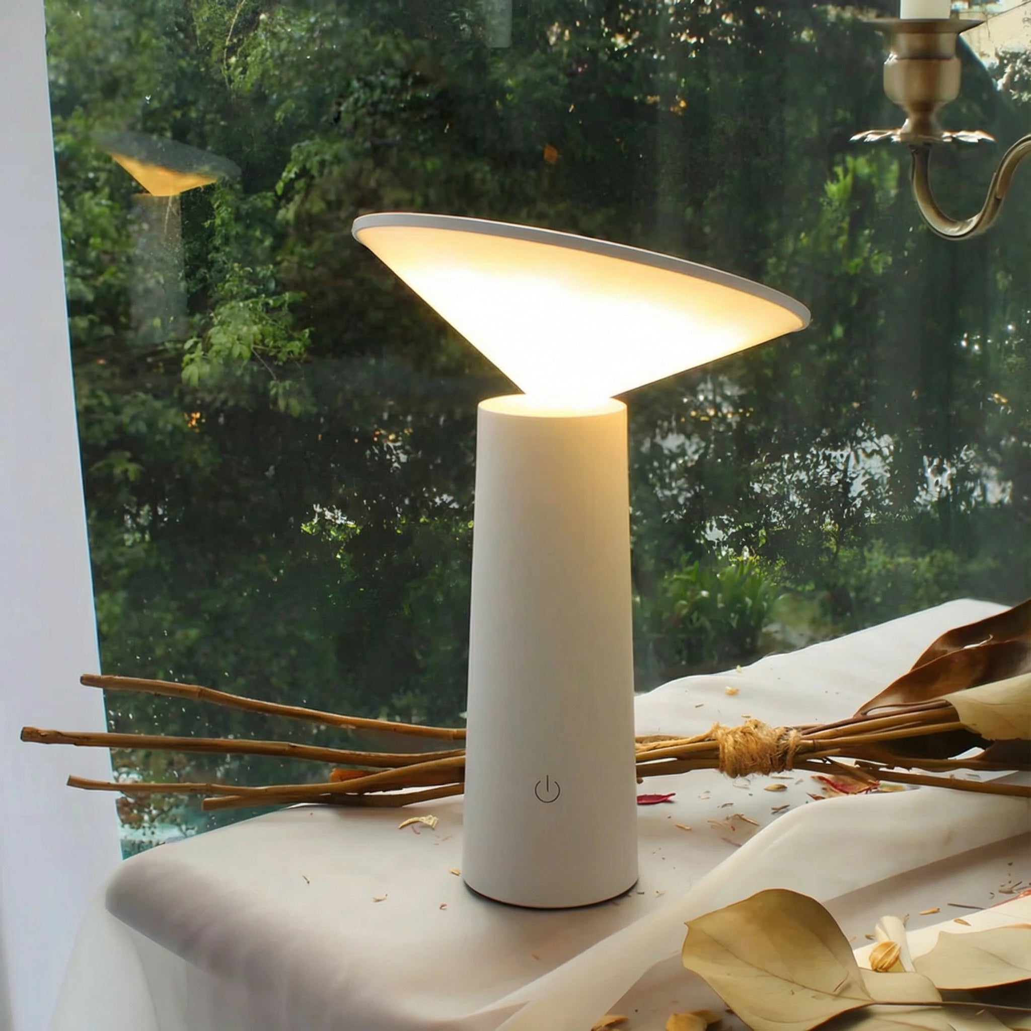 Freyza - LED Table Lamp 3-in-1 Rotatable Portable Wall Light USB Rechargeable 15cm / 6in